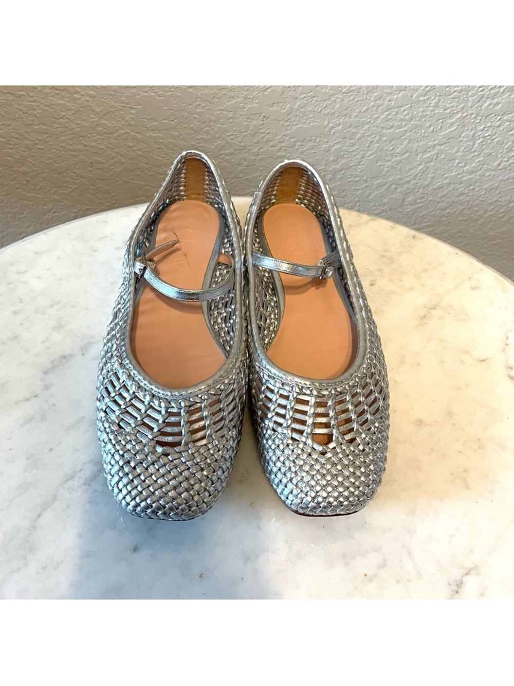J. CREW Quinn Woven Leather Mary Jane’s‎ in Metallic Silver Size 6 1/2 - Picture 4 of 8